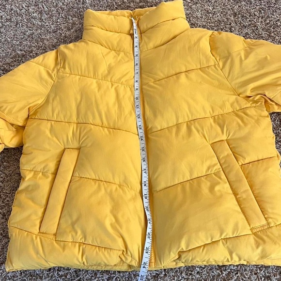Abercrombie & Fitch Yellow Puffer Jacket - Picture 5 of 7
